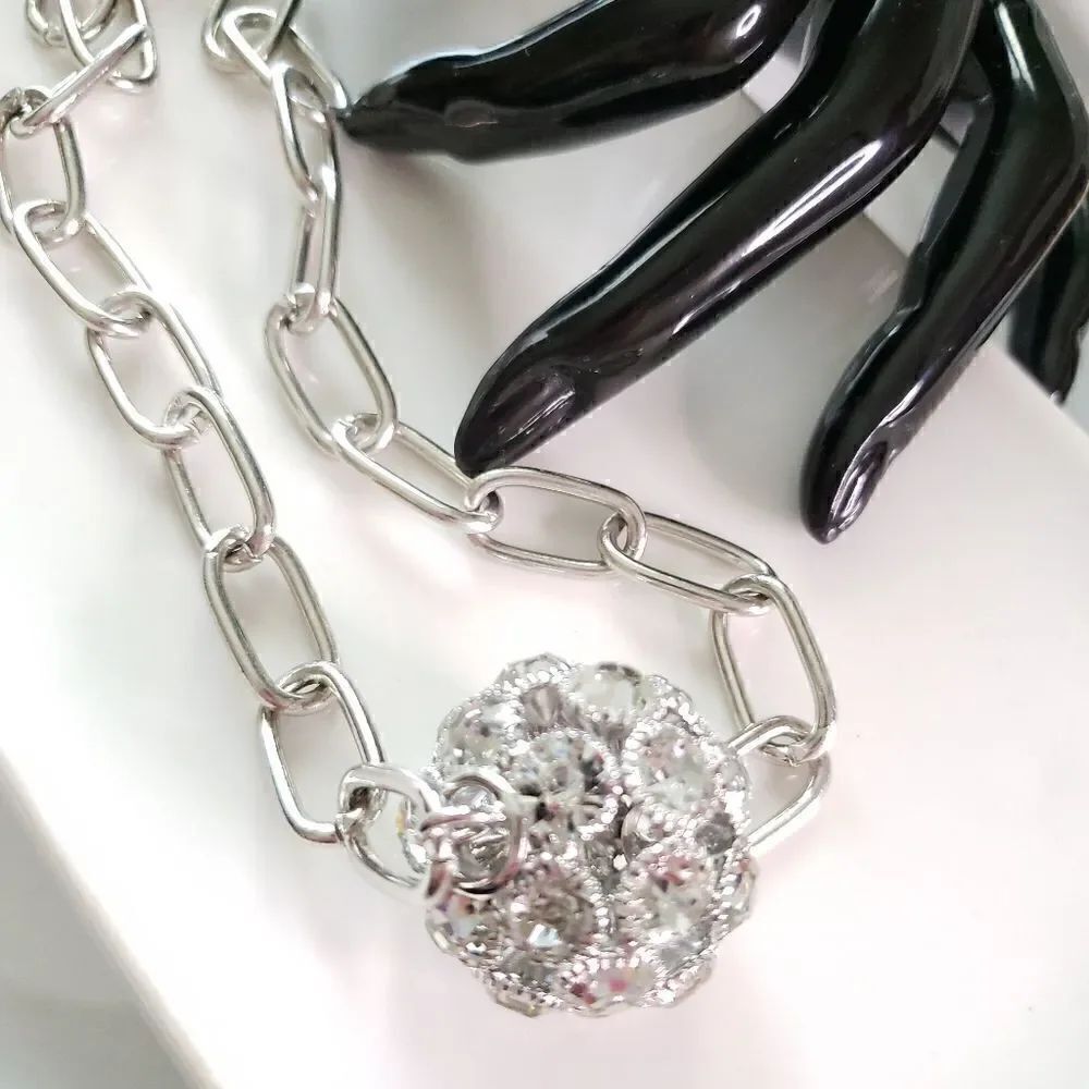 Zara's Night Out Glamorous Chain Link Choker Necklace
